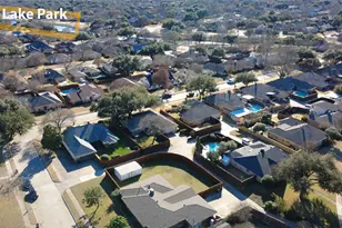 3940 Hatherly Dr, Plano, TX 75023 - Photo 2