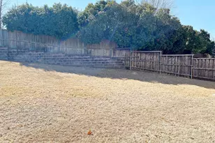 529 Continental Dr, Lewisville, TX 75067 - Photo 30