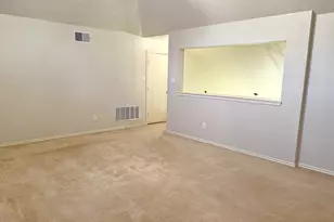 529 Continental Dr, Lewisville, TX 75067 - Photo 26