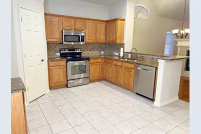 529 Continental Drive, Lewisville, TX 75067 - Photo 8