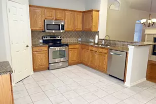 529 Continental Dr, Lewisville, TX 75067 - Photo 8