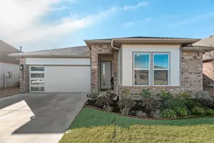 1605 Woodpecker St, Denton, TX 76205 - Photo 1