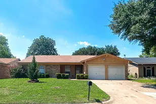 5809 Lance Ct, Haltom City, TX 76148 - Photo 1