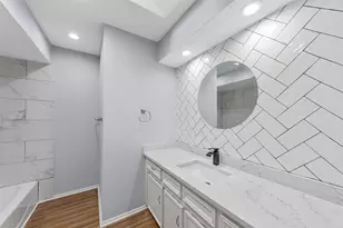 2827 Cross Timbers Dr, Irving, TX 75060 - Photo 18