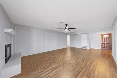 2827 Cross Timbers Drive, Irving, TX 75060 - Photo 26