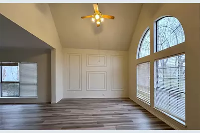 1401 Summercrest Lane, McKinney, TX 75069 - Photo 4