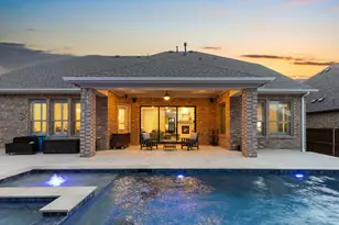 2918 Deerhurst Dr, Highland Village, TX 75077 - Photo 4