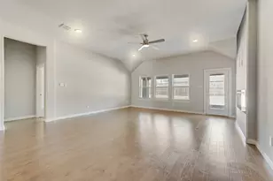 253 Coyote Creek Dr, Lavon, TX 75166 - Photo 10