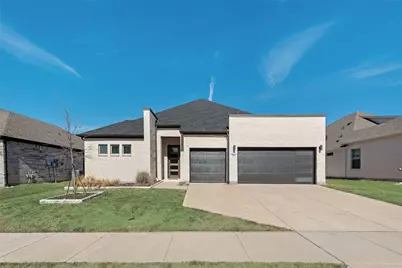 253 Coyote Creek Drive, Lavon, TX 75166 - Photo 1