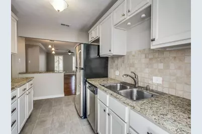 6470 Lindell Avenue, Fort Worth, TX 76116 - Photo 10