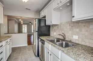 6470 Lindell Ave, Fort Worth, TX 76116 - Photo 10