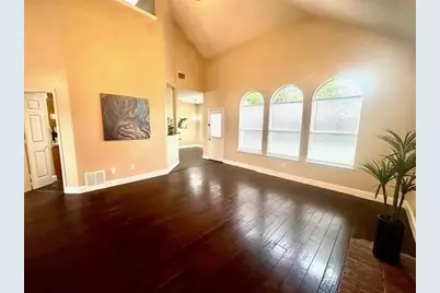 602 Thorton Court, Cedar Hill, TX 75104 - Photo 4