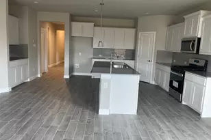 1149 Croxley Wy, Fort Worth, TX 76247 - Photo 2