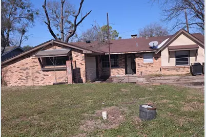 2404 Beverly Drive, Greenville, TX 75402 - Photo 1