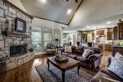 1313 Vanderbilt Drive, Keller, TX 76262 - Photo 8