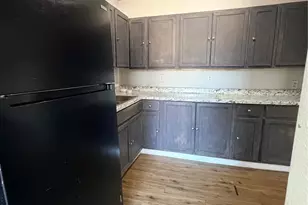 2700 Bideker Ave, Fort Worth, TX 76105 - Photo 6