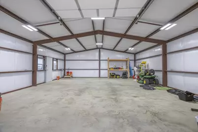 161 Chester Road, Springtown, TX 76082 - Photo 32