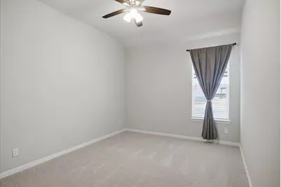 161 Chester Road, Springtown, TX 76082 - Photo 24