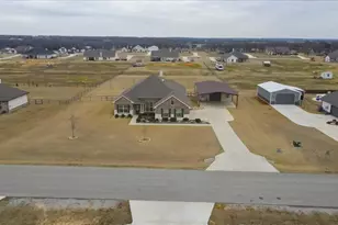 161 Chester Rd, Springtown, TX 76082 - Photo 32