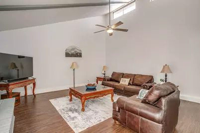 1007 Elk Grove Drive, Richardson, TX 75081 - Photo 6