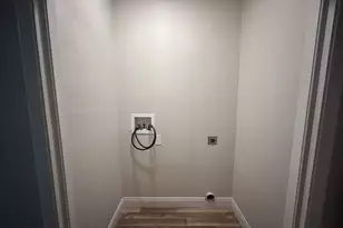 111 S Wood St, Ferris, TX 75125 - Photo 4