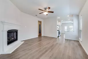 1621 Ferguson Ln, McKinney, TX 75071 - Photo 4