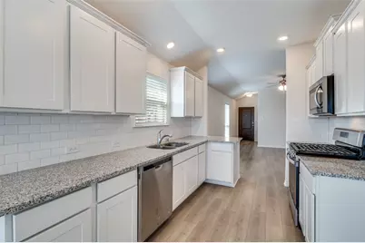 1621 Ferguson Lane, McKinney, TX 75071 - Photo 6