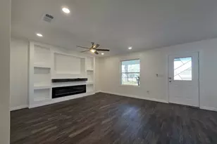 924 E Titus St, Mexia, TX 76667 - Photo 12