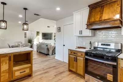 3121 Damascus Way, Farmers Branch, TX 75234 - Photo 14