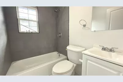 2223 Jb Jackson Jr Boulevard #J, Dallas, TX 75210 - Photo 8