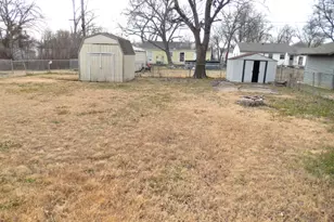 836 Dent St, Garland, TX 75040 - Photo 16