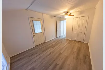 836 Dent Street, Garland, TX 75040 - Photo 8