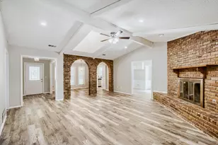 3201 Winchester Dr, Plano, TX 75075 - Photo 4