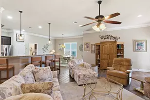 2038 Clive Dr, Granbury, TX 76048 - Photo 16