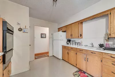 110 Hackberry Street, Lancaster, TX 75146 - Photo 16