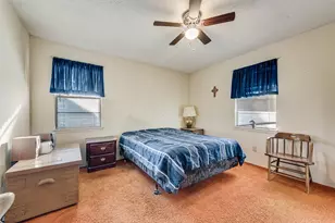 110 Hackberry St, Lancaster, TX 75146 - Photo 22