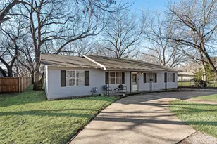 110 Hackberry St, Lancaster, TX 75146 - Photo 1