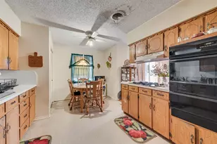 110 Hackberry St, Lancaster, TX 75146 - Photo 14