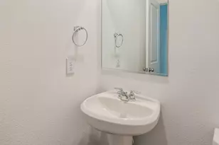 5341 Archway Dr, Garland, TX 75040 - Photo 32