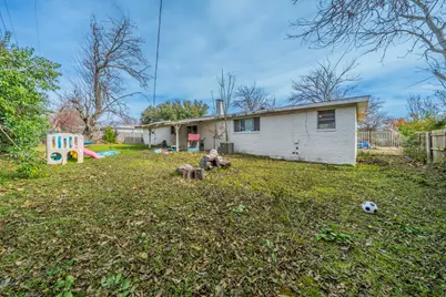 3816 Springbranch Drive, Benbrook, TX 76116 - Photo 22