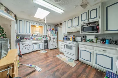 3816 Springbranch Drive, Benbrook, TX 76116 - Photo 6