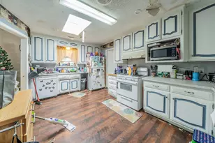 3816 Springbranch Dr, Benbrook, TX 76116 - Photo 6