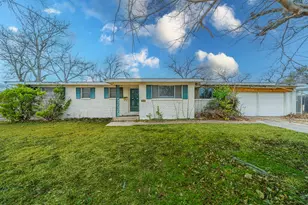 3816 Springbranch Dr, Benbrook, TX 76116 - Photo 2