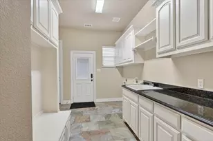 6505 Stone Creek Dr, North Richland Hills, TX 76182 - Photo 40