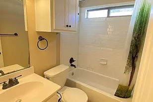 132 Hedgerow Ln, Lewisville, TX 75057 - Photo 12