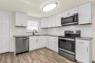 2225 S Bridgefarmer Rd, Lowry Crossing, TX 75069 - Photo 6