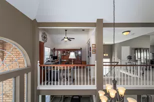 8525 Castle Creek Rd, North Richland Hills, TX 76182 - Photo 24