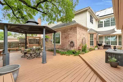 8525 Castle Creek Road, North Richland Hills, TX 76182 - Photo 34