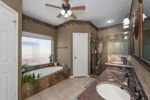 8525 Castle Creek Rd, North Richland Hills, TX 76182 - Photo 30