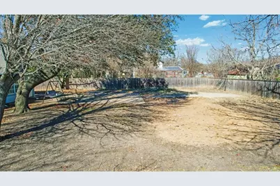 227 N Hopson Street, Van Alstyne, TX 75495 - Photo 36